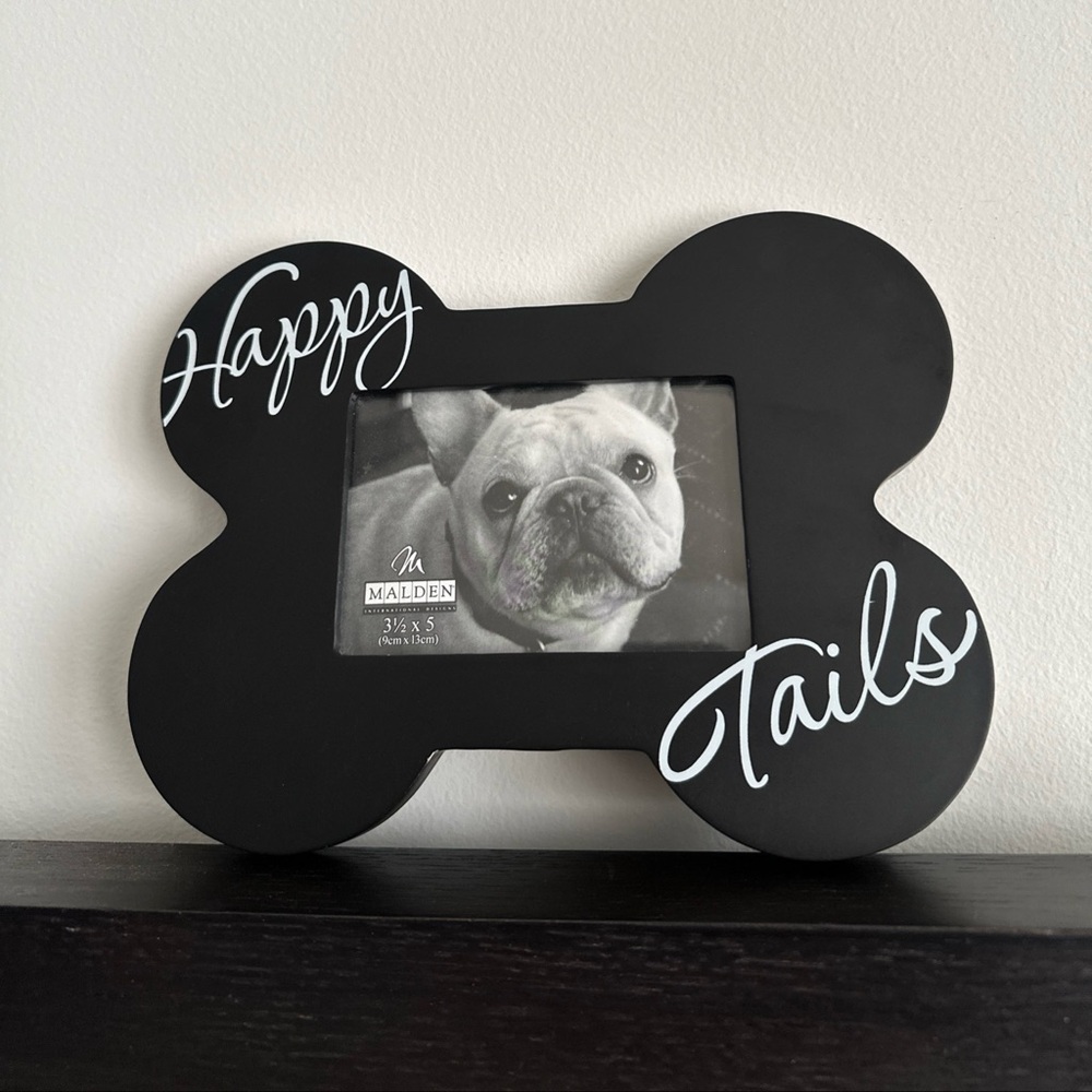 Black Pet-Themed Dog Bone Picture Frame for 3.5 X 5 inch Photo (by Malden)